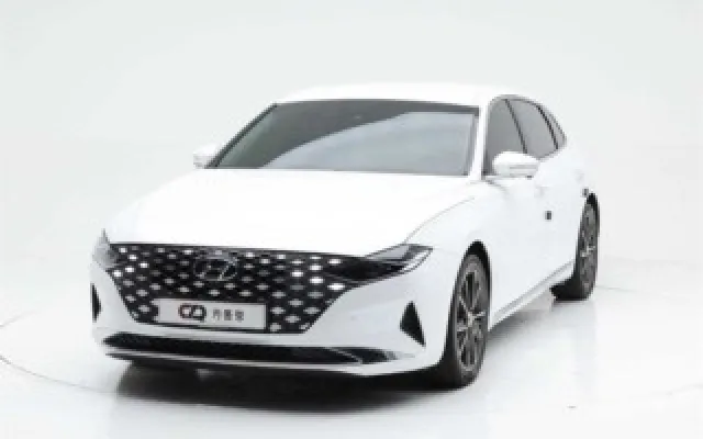 그랜져GN7 중고차 더 뉴 그랜저 IG 2.5 르블랑 매물 사진 10 - 2022/06 82,650km