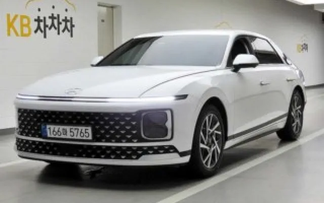 그랜져GN7 중고차 그랜저 하이브리드 (GN7) 익스클루시브 매물 사진 11 - 2023/03 96,635km