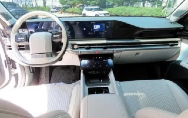 그랜져GN7 중고차 그랜저 (GN7) 가솔린 2.5 2WD 매물 사진 10 - 2023/08 28,327km