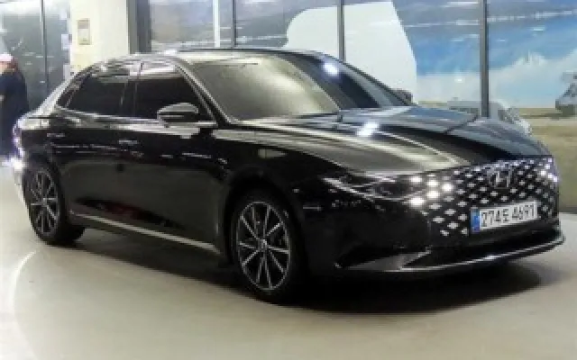 그랜져GN7 중고차 더 뉴 그랜저 IG 2.5 르블랑 매물 사진 17 - 2022/05 126,531km