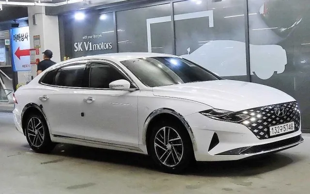 그랜져GN7 중고차 더 뉴 그랜저 IG LPI 3.0 모범형(택시형) 매물 사진 20 - 2022/09 180,218km