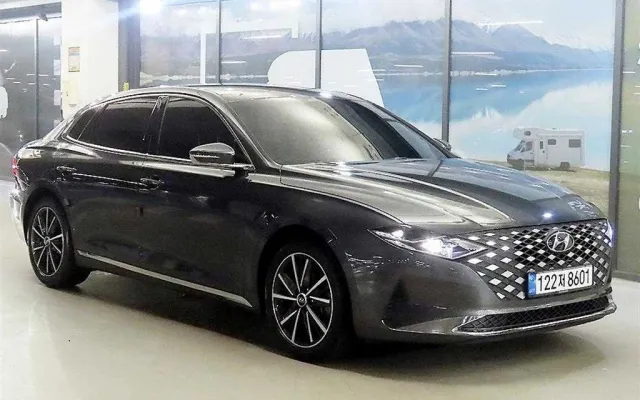 그랜져GN7 중고차 더 뉴 그랜저 IG 3.3 프리미엄 매물 사진 12 - 2022/03 35,658km