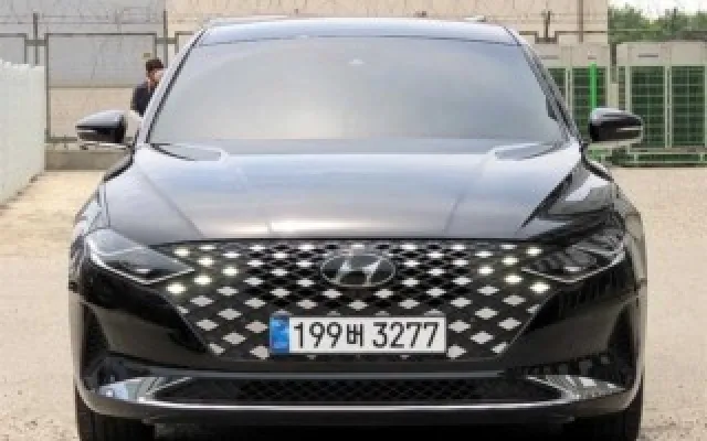 그랜져GN7 중고차 더 뉴 그랜저 IG 3.3 익스클루시브 매물 사진 20 - 2022/04 100,317km