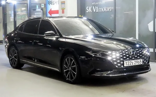 그랜져GN7 중고차 더 뉴 그랜저 IG 2.5 르블랑 매물 사진 2 - 2022/07 71,536km